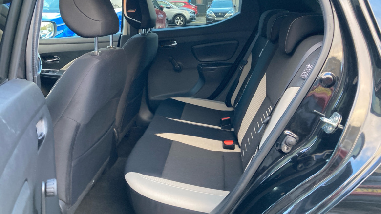 Nissan Micra 0.9 IG-T Tekna 5dr Petrol Hatchback